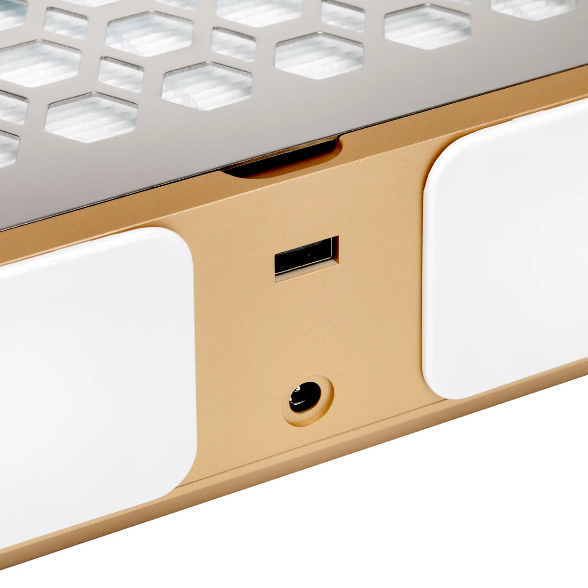 Dust absorber Momo P30 60W white gold