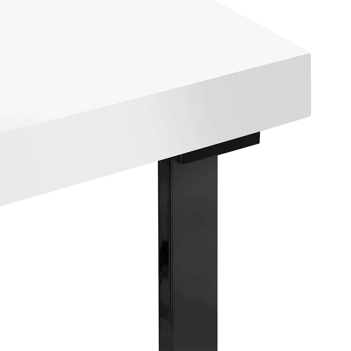 Manikiūro stalas Momo 05-BL