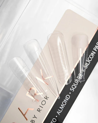 DARK by Rior Nagelformen-Set mit Schablonen