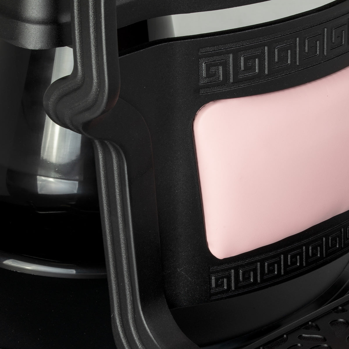 Barber chair Gabbiano President pink with black base