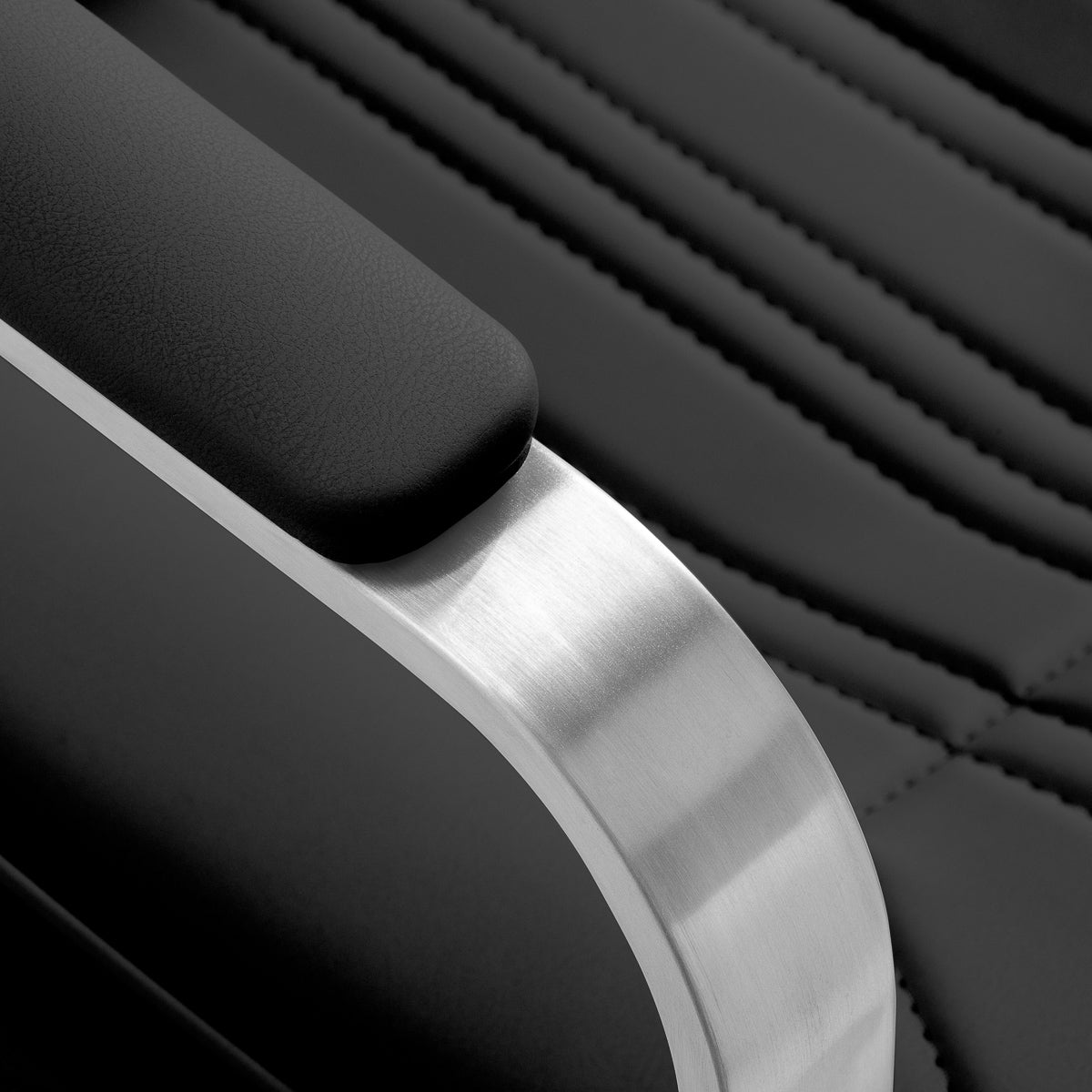 Hairdressing chair Gabbiano Acri black