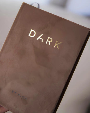 DARK by Rior Planner beauty master