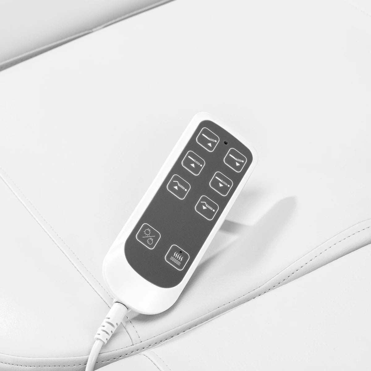 Kosmetologinė lova SILLON LUXury su pėdų valdymu, 3 motorai, balta