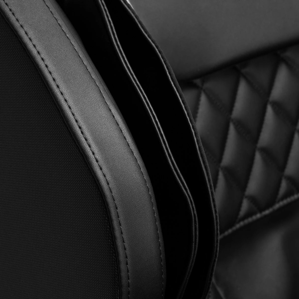 Sakura Luxury 808 massage chair black
