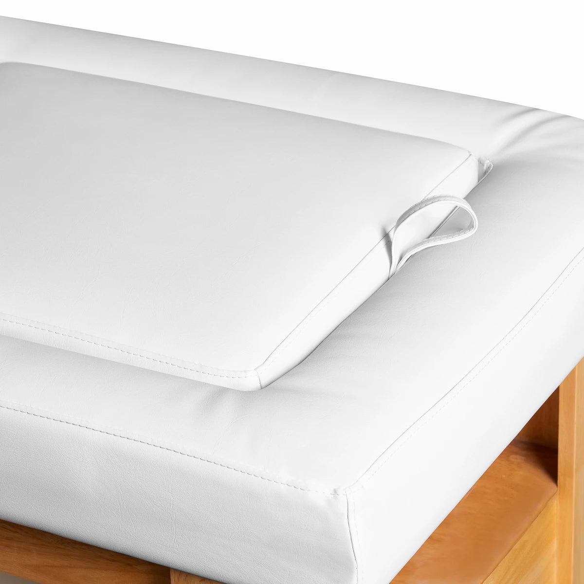 Gabbiano Head Spa Bali hair washing bed white