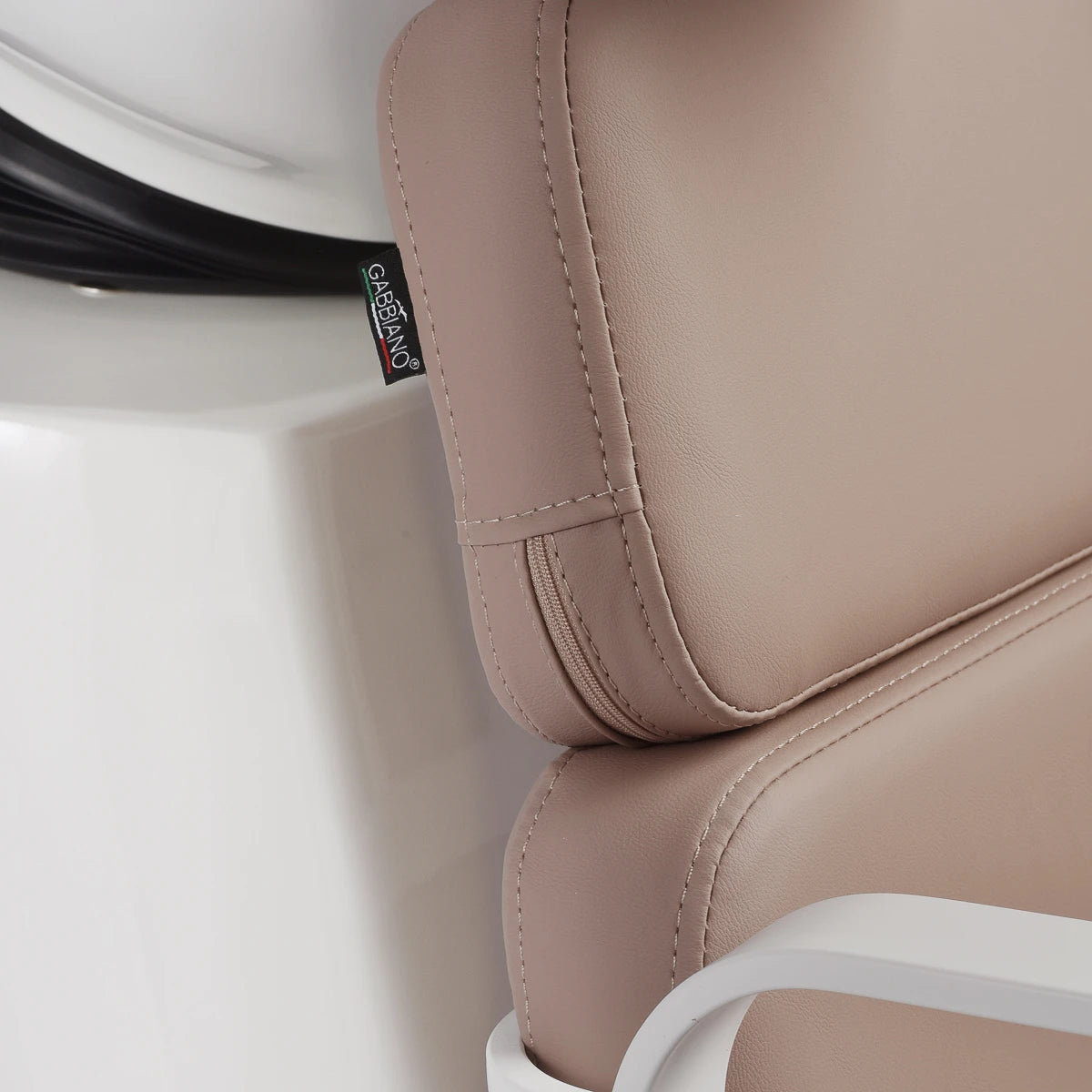 Gabbiano Porto frizētavas izlietne, balta ar bēšu