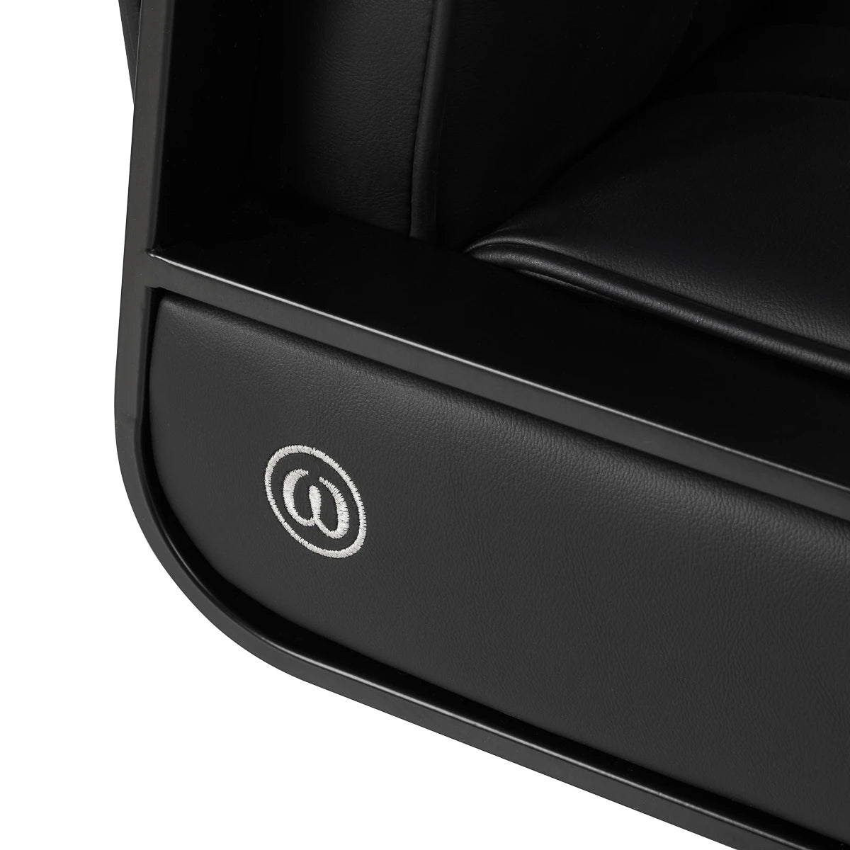 Hairdressing chair Omega Luna black