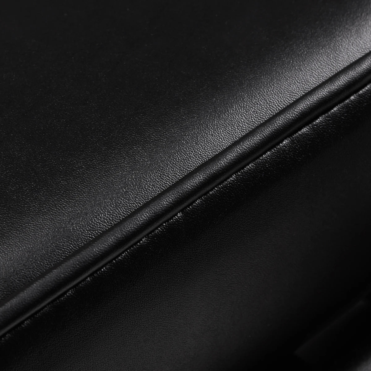 Kosmetoloģijas krēsls - kušete SILLON LUX 273b, 3 motori, zeltaini-melna