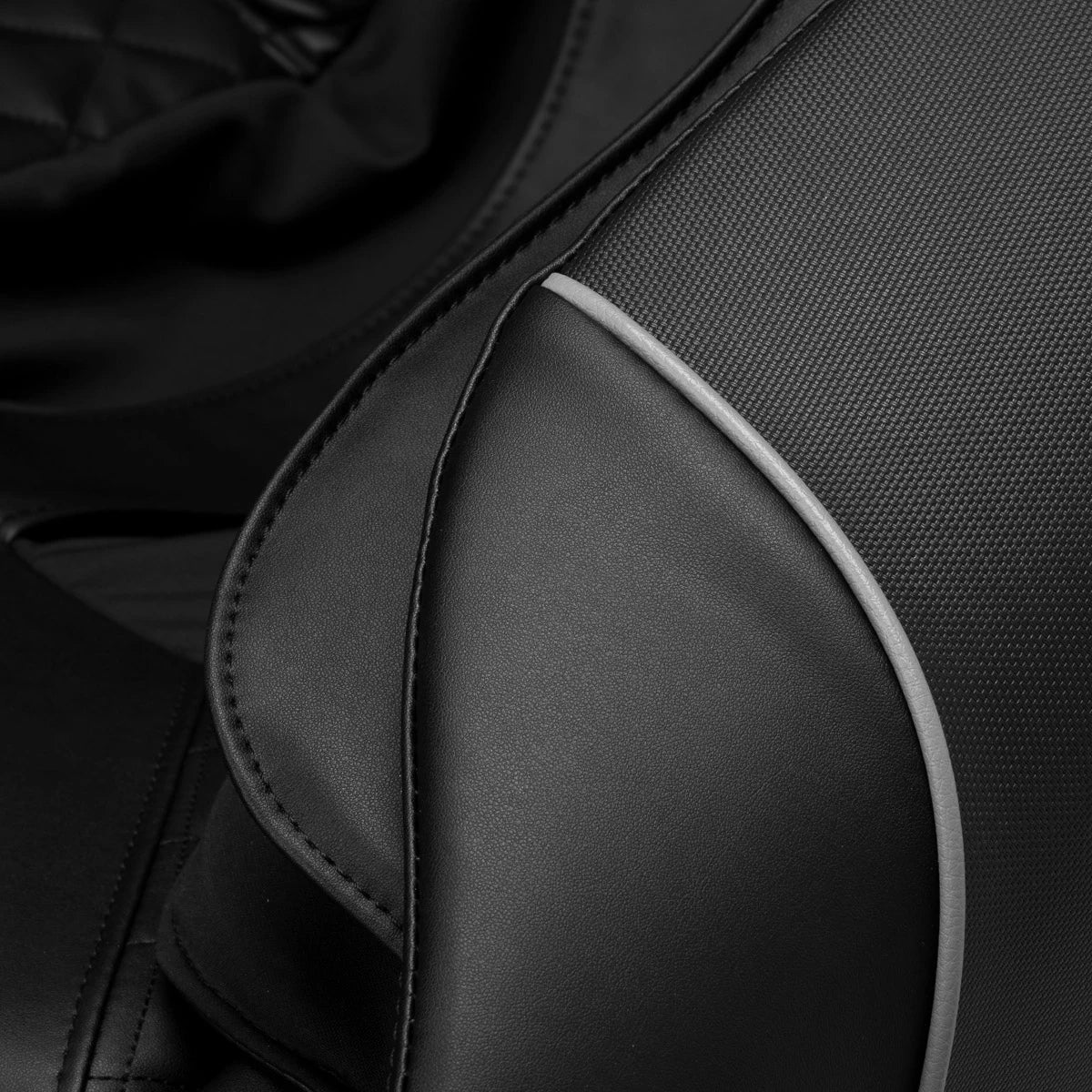 Sakura Luxury 808 massage chair black