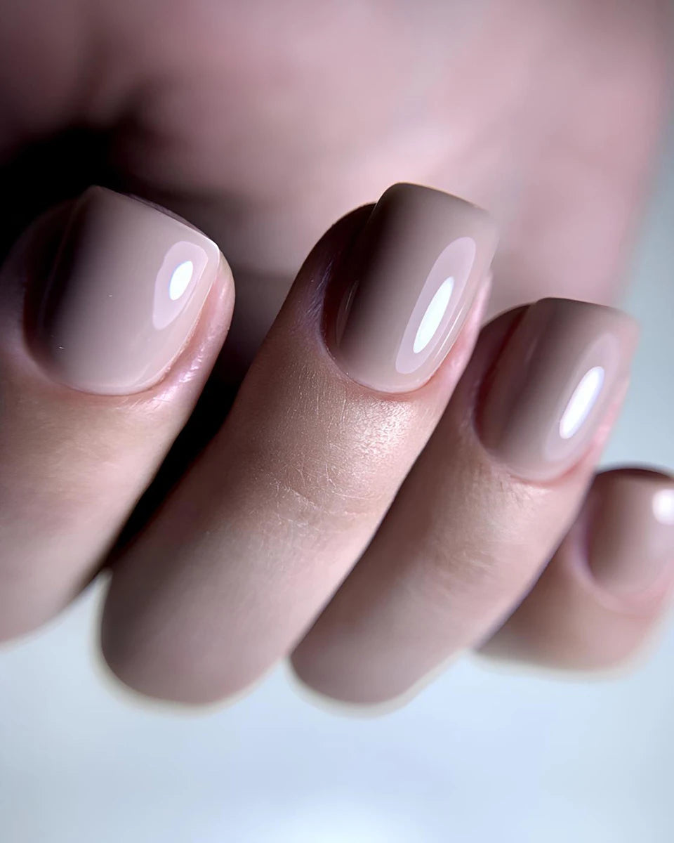Medium Gel №28, 30 ml (without brush)