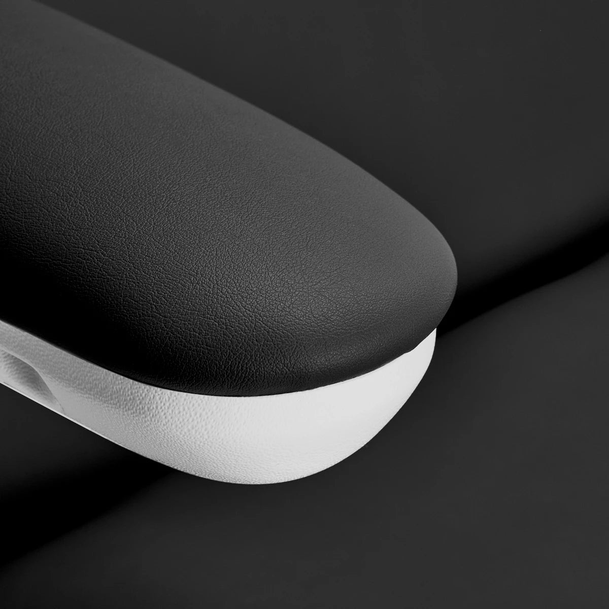 Sillon Elektriline Kosmeetiku kliendivoodi 2240 Eclipse, 3 mootoriga, must