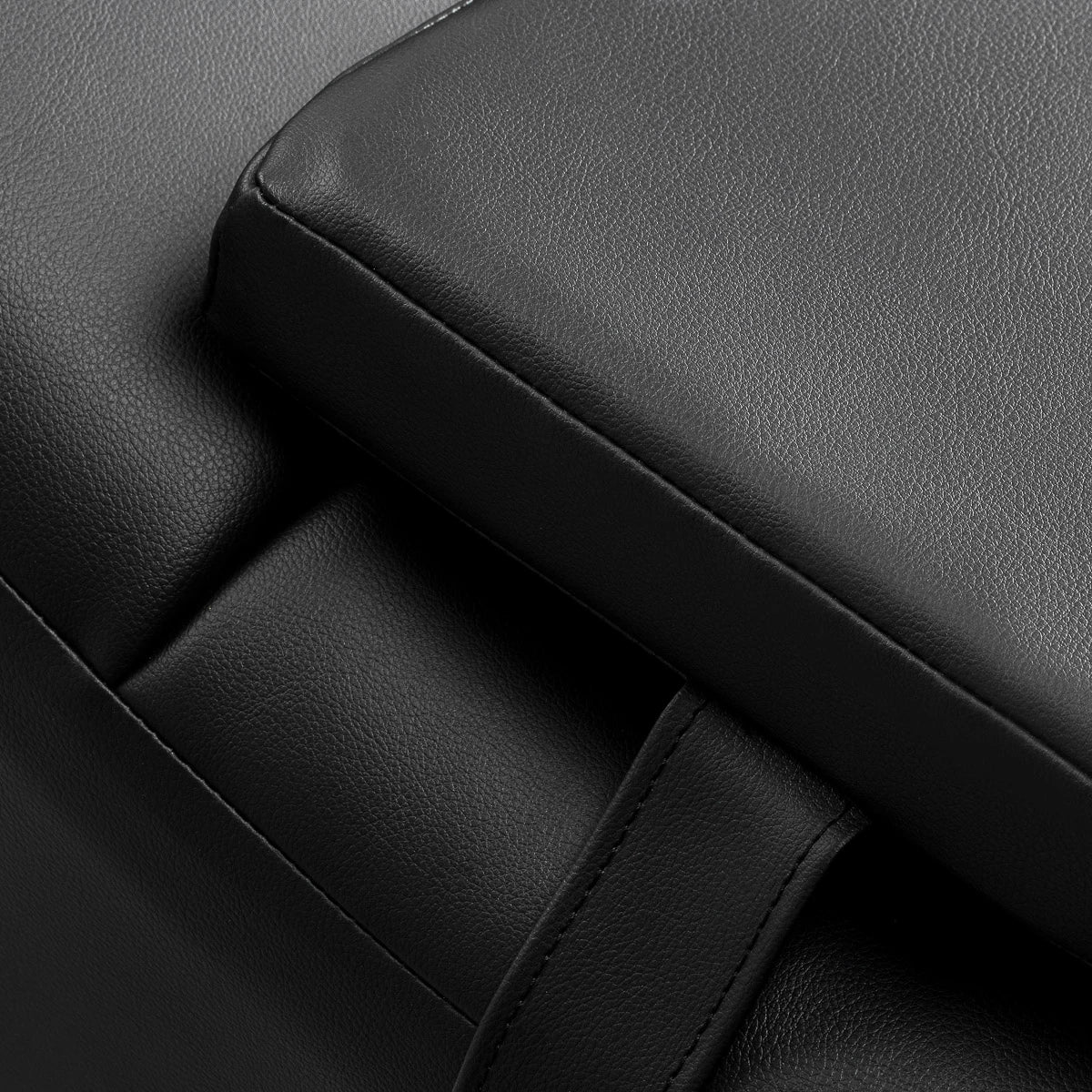 Sillon Alba Kosmetoloģijas krēsls skropstu pieaudzēšanai, melns ar zelta pamatni