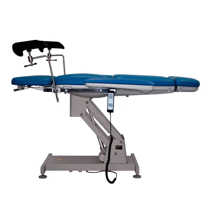 Iliaq – Electric gynaecological chair with 3 motors