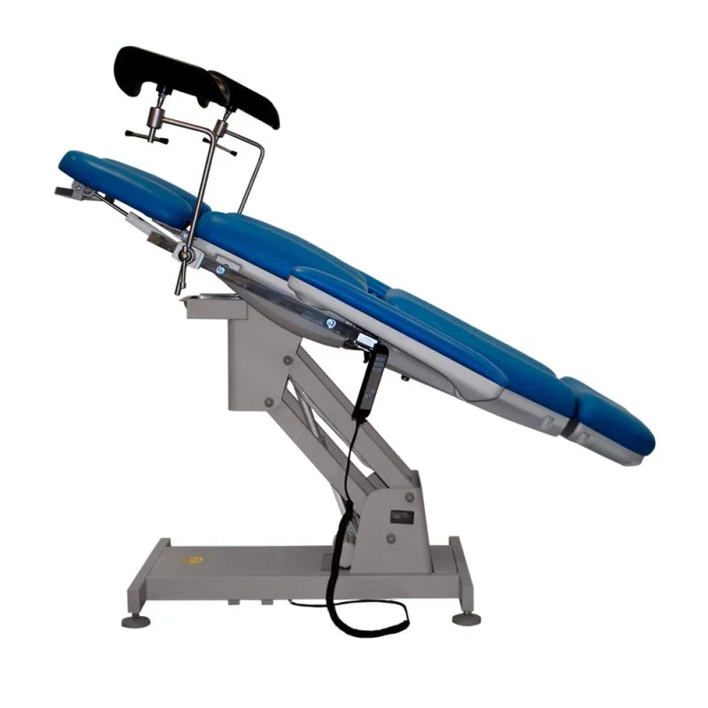 Iliaq – Electric gynaecological chair with 3 motors