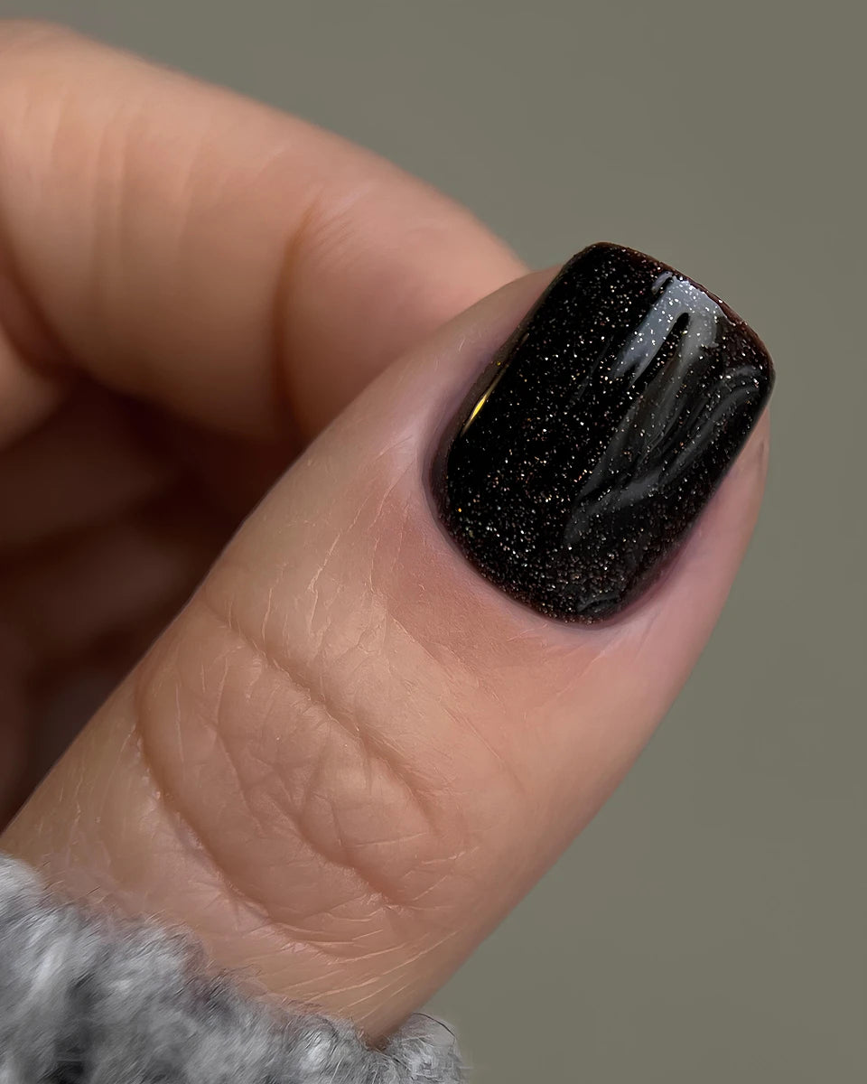 DARK by Rior Gēla nagu laka 126, 10 ml