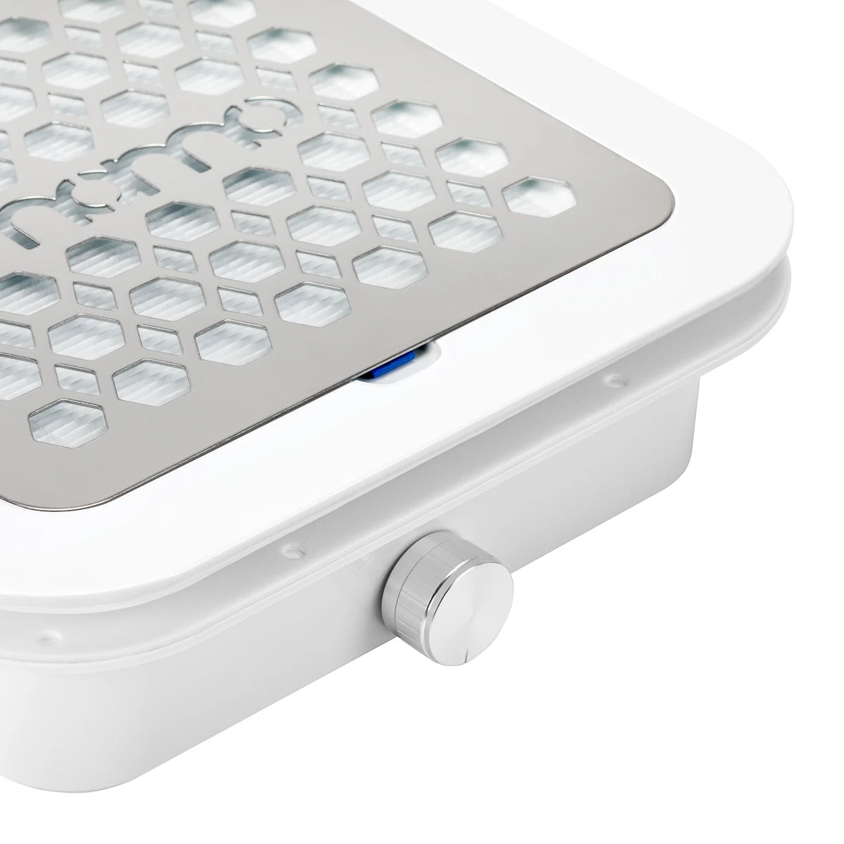 MOMO Tolmukoguja P30 sisseehitatud, 60W valge