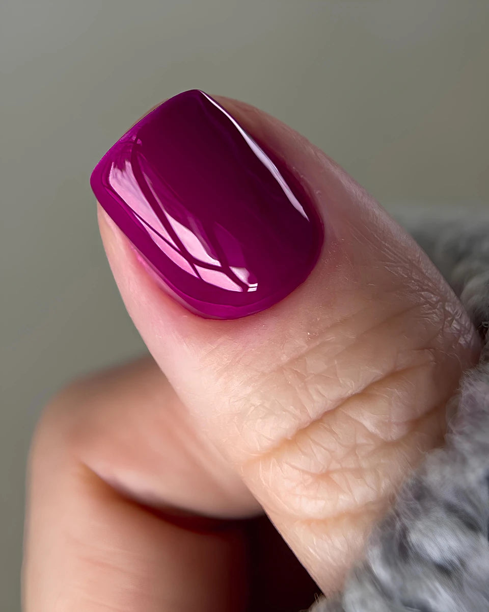 DARK by Rior Gēla nagu laka 012, 6 ml
