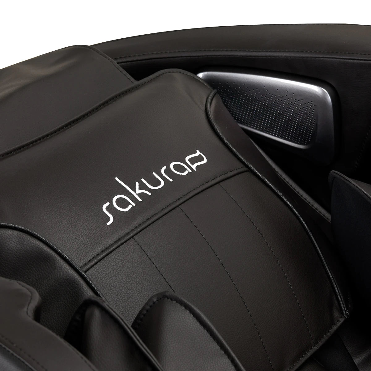 Массажное кресло Sakura Comfort Plus 806 черное