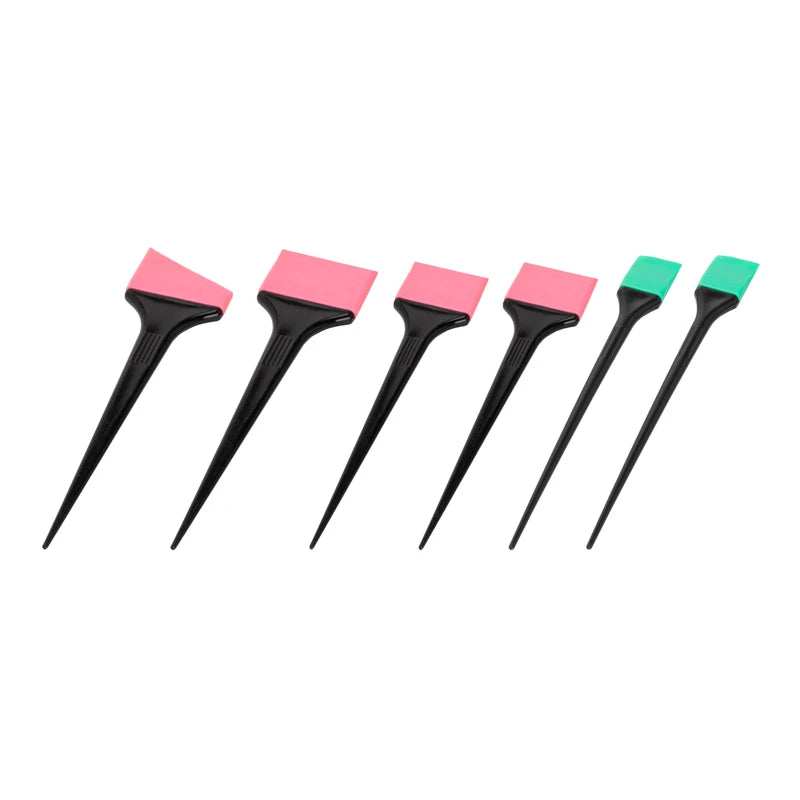 ensemble of silicone brushes for applying paints