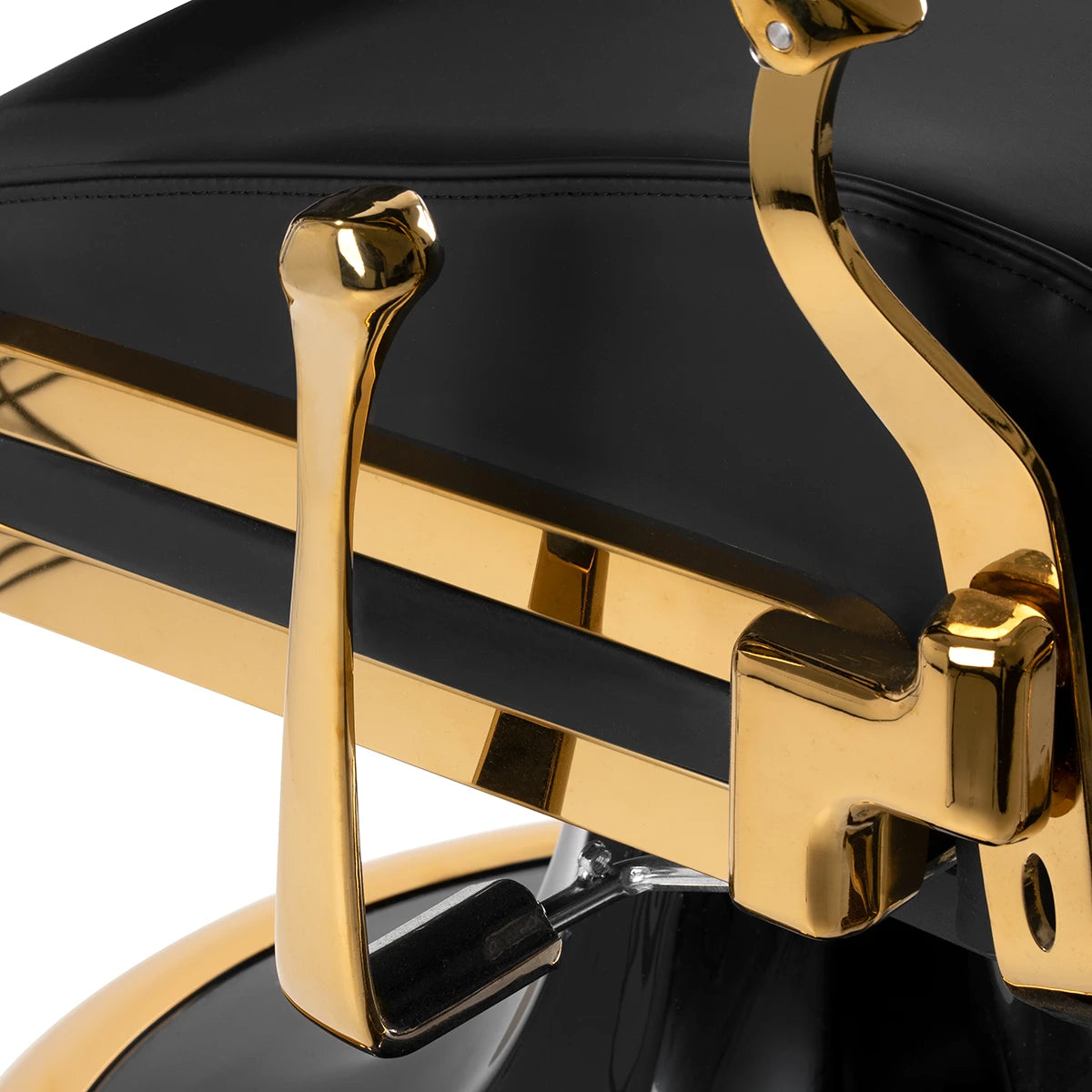 Barber Chair Gabbiano Leonardo Gold Black