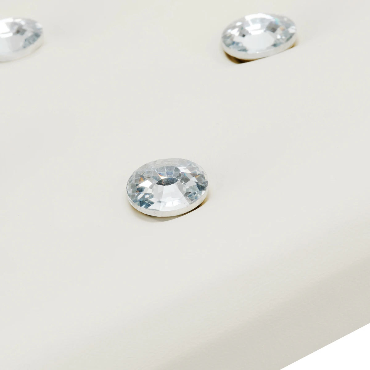 Manikiūro porankis Momo Diamond, Ecru