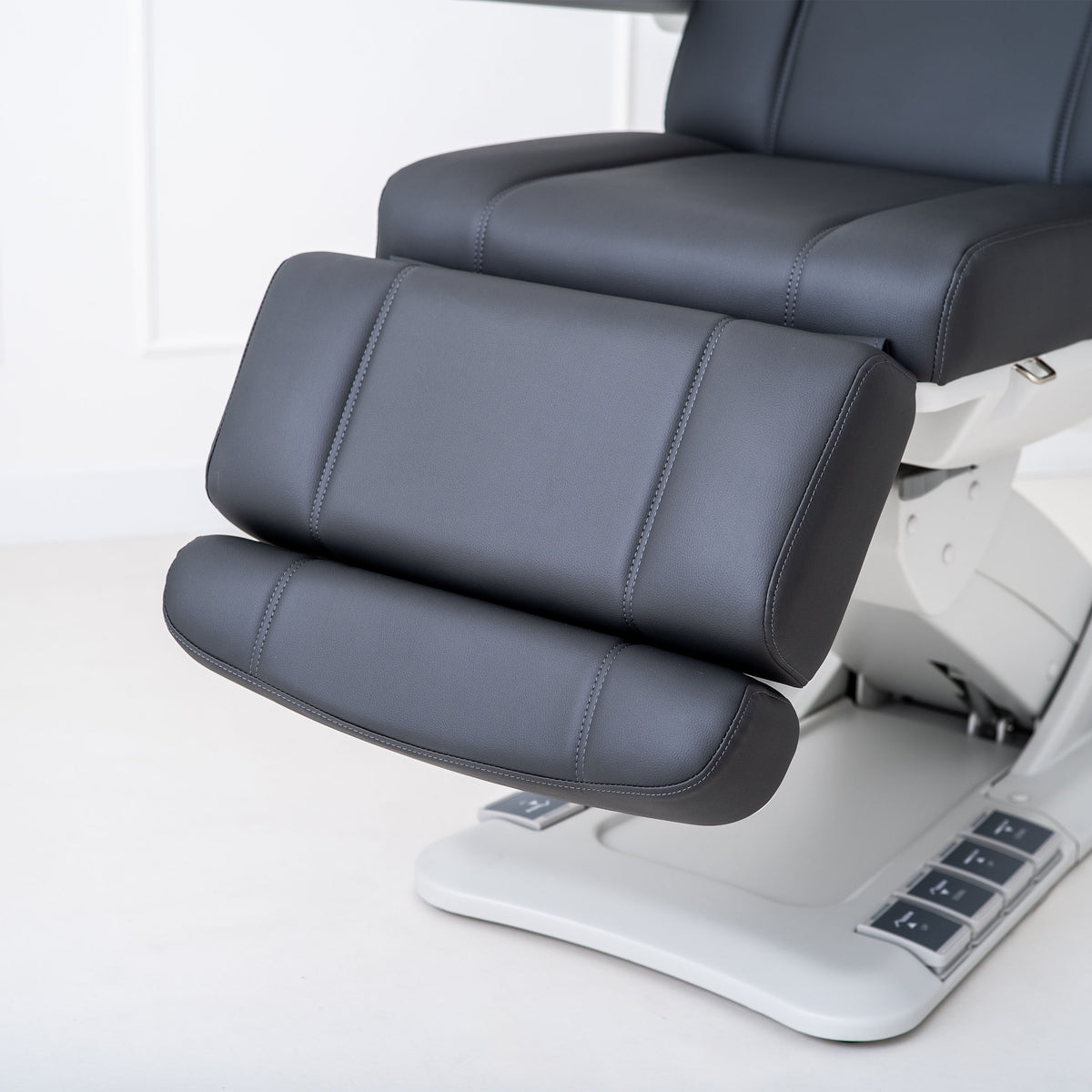 Poltrona di bellezza elettrica Evia Balance Graphite