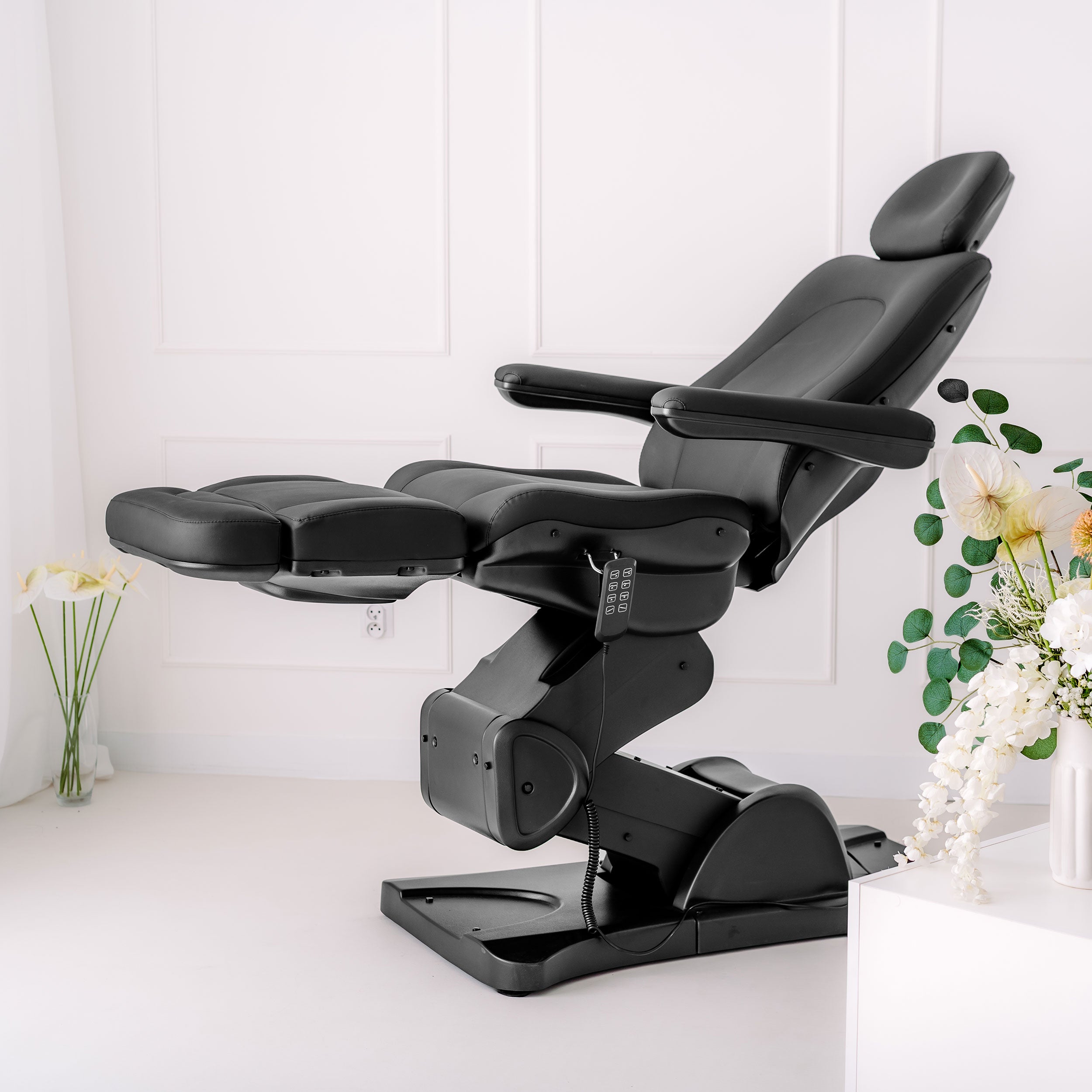 Electric beauty chair Sorina PRO 5 Touch Core k315 Black