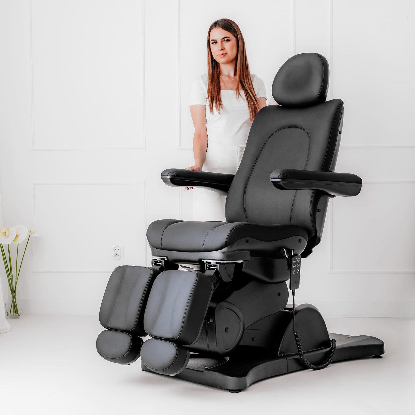 Electric beauty chair Sorina PRO 7 P Touch Core k315 Black