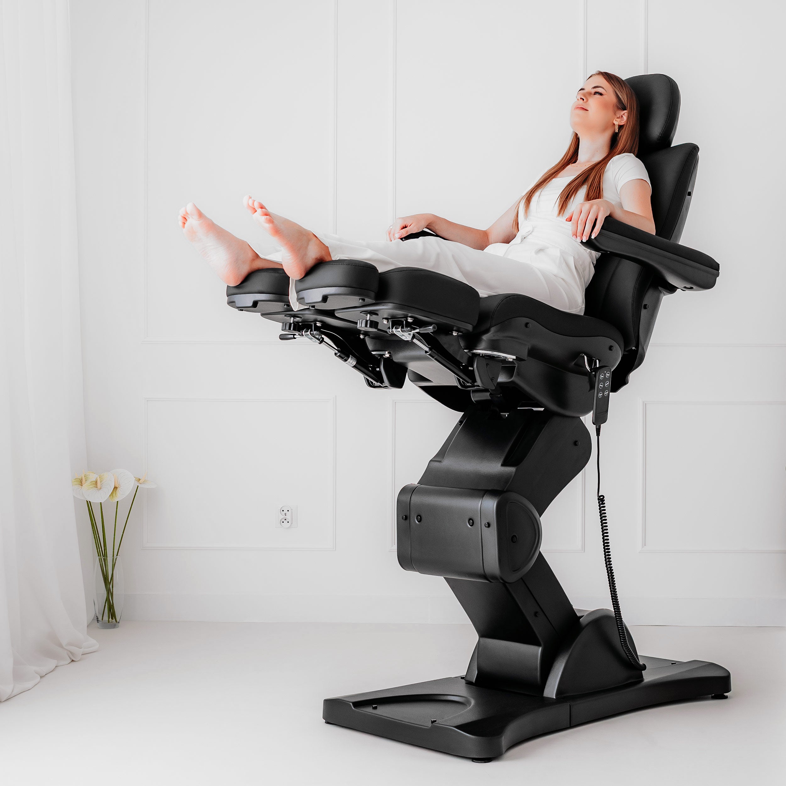Electric beauty chair Sorina PRO 7 P Touch Core k315 Black