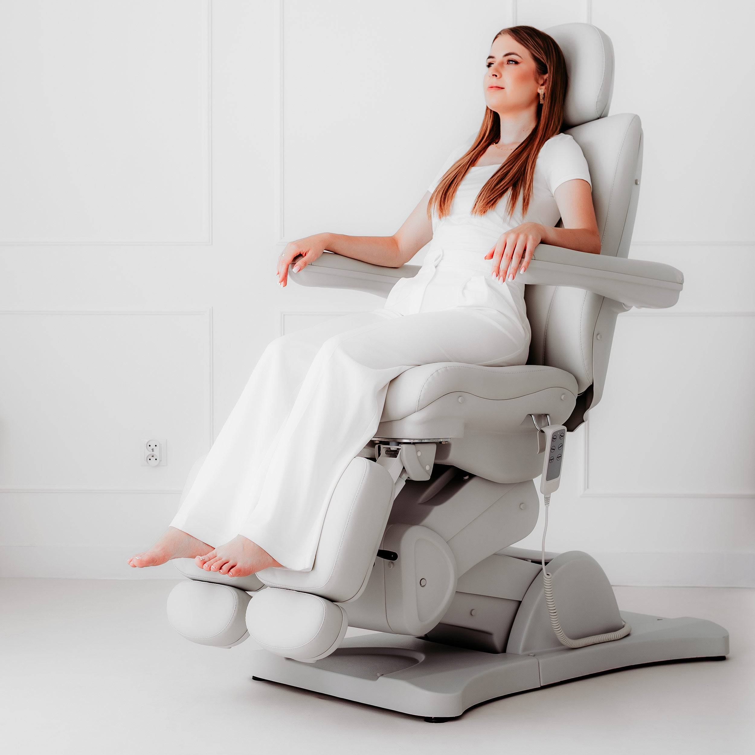 Electric beauty chair Sorina PRO 7 P Touch Core k329 Grey
