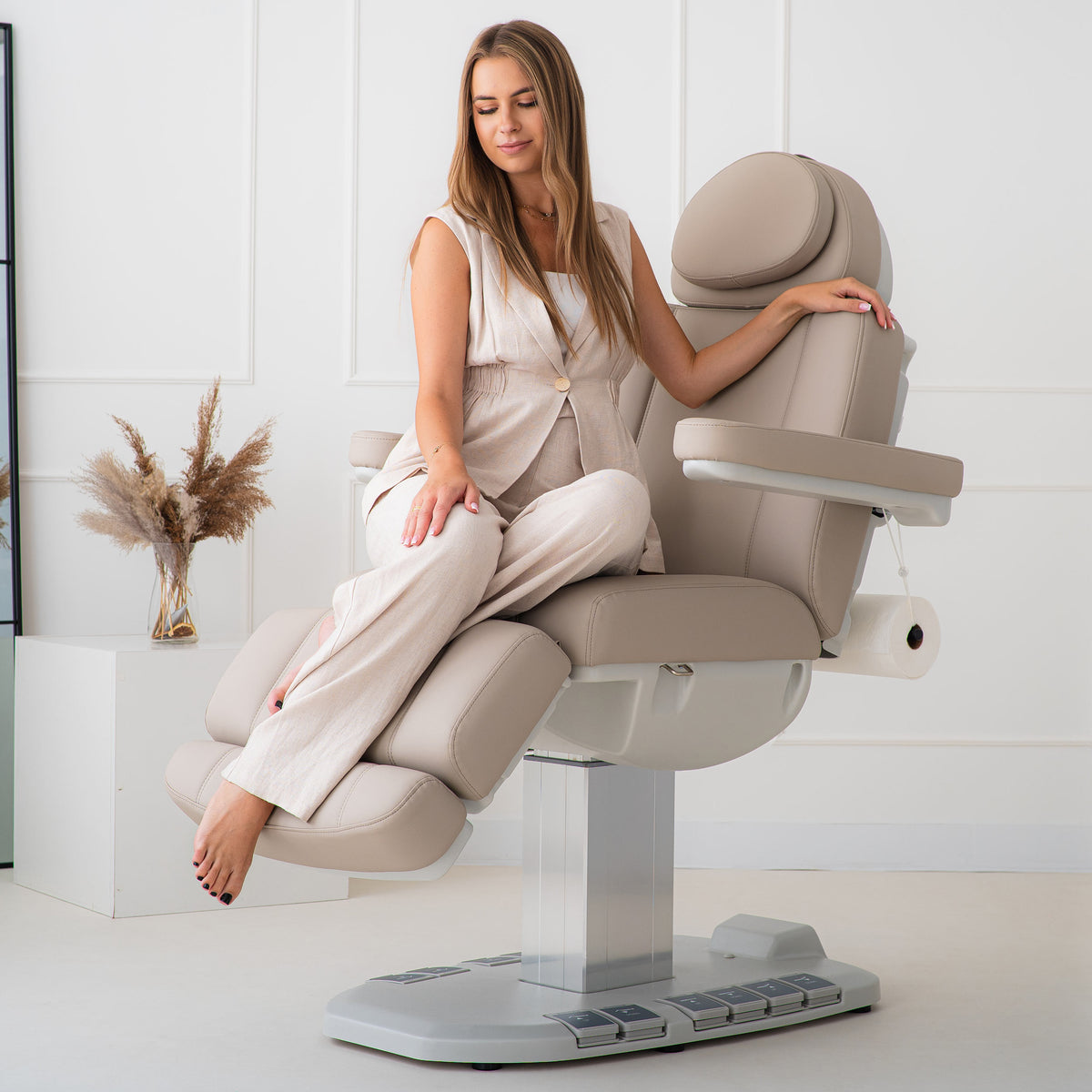 Evia One Latte chaise cosmétique électrique