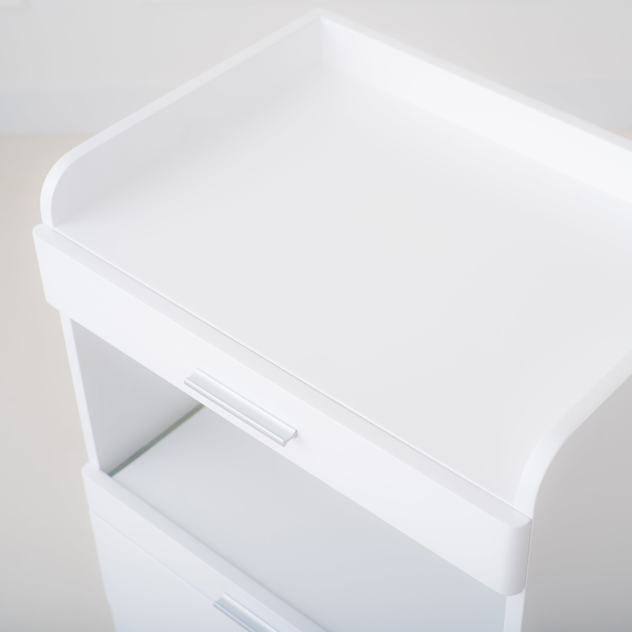 Lumi Cosmetic Assistant