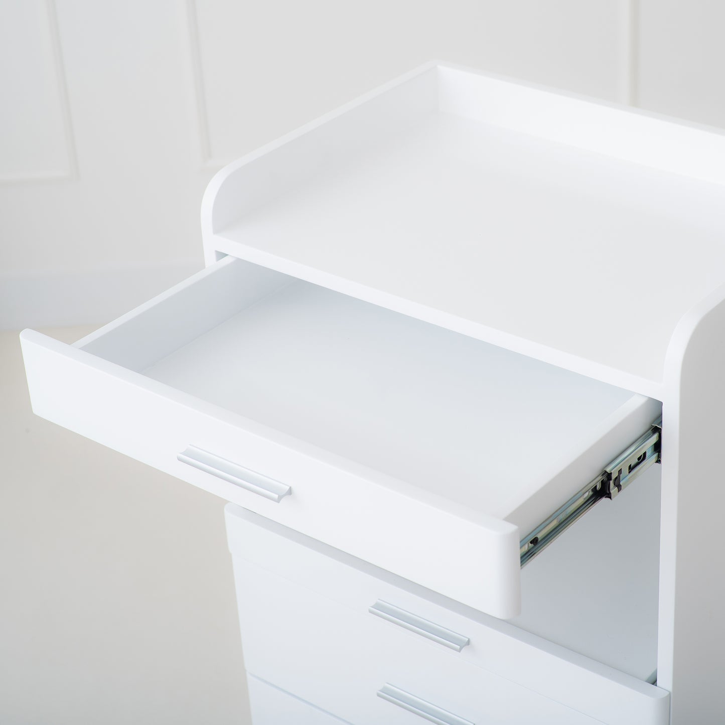 Lumi Cosmetic Assistant