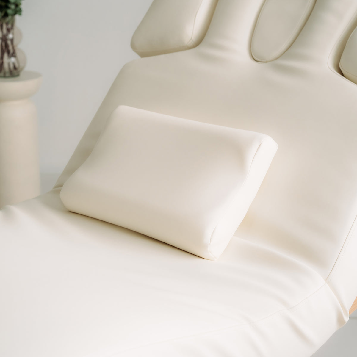 Melia White – Elektrische SPA-Kosmetikliege mit Heizung und 4 Motoren