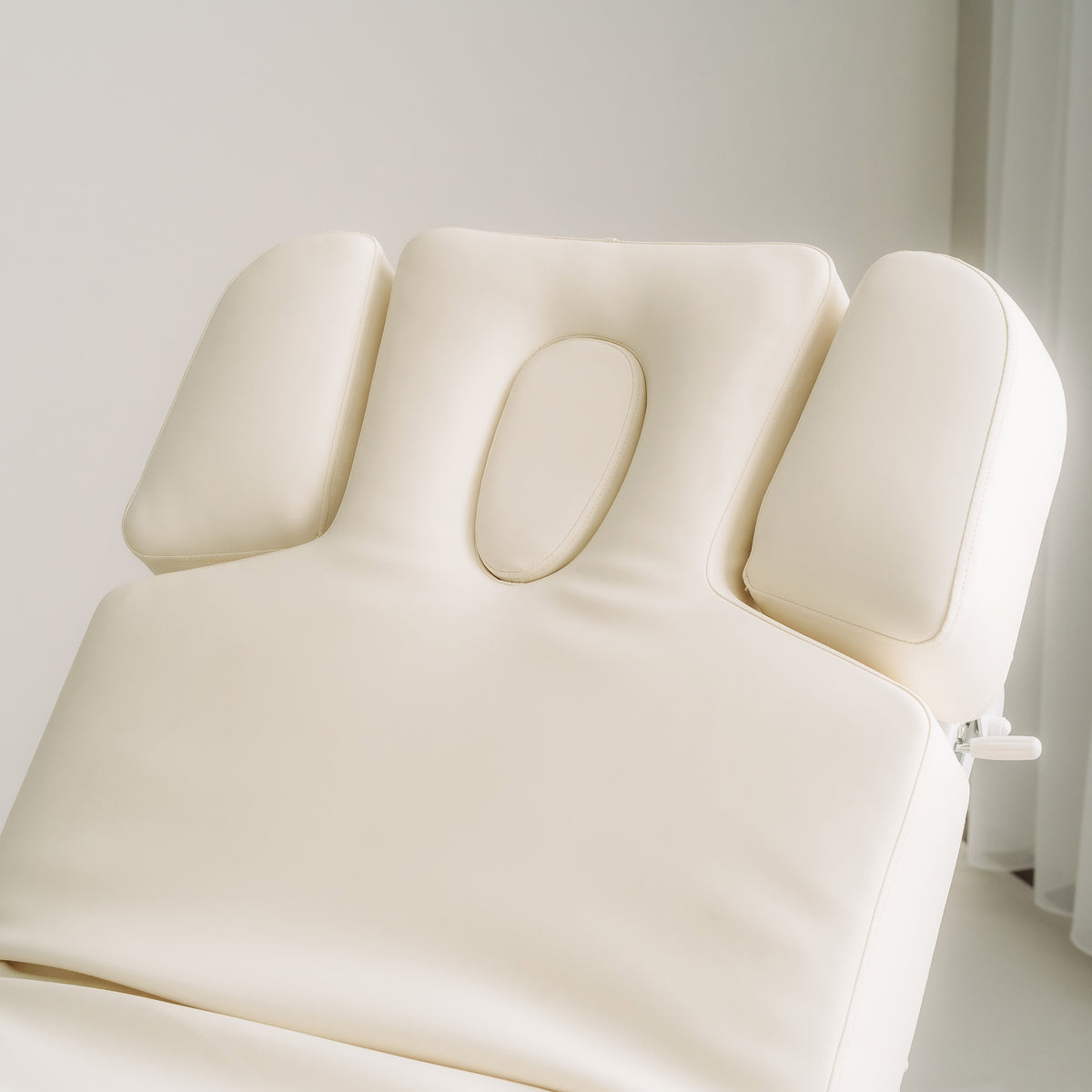 Melia White – Elektrische SPA-Kosmetikliege mit Heizung und 4 Motoren