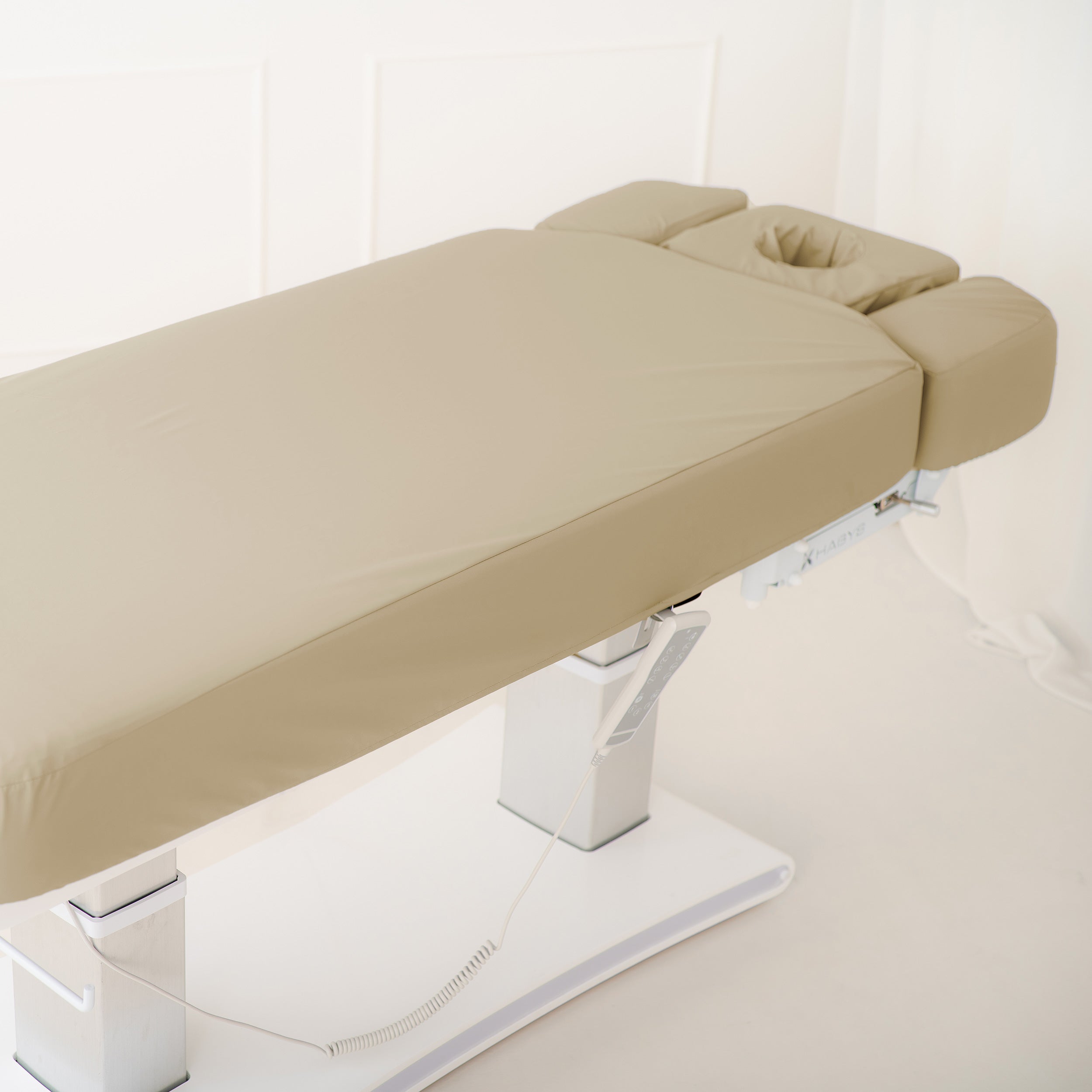 Oil-resistant Hygienic Cover C460 Prestia BEIGE