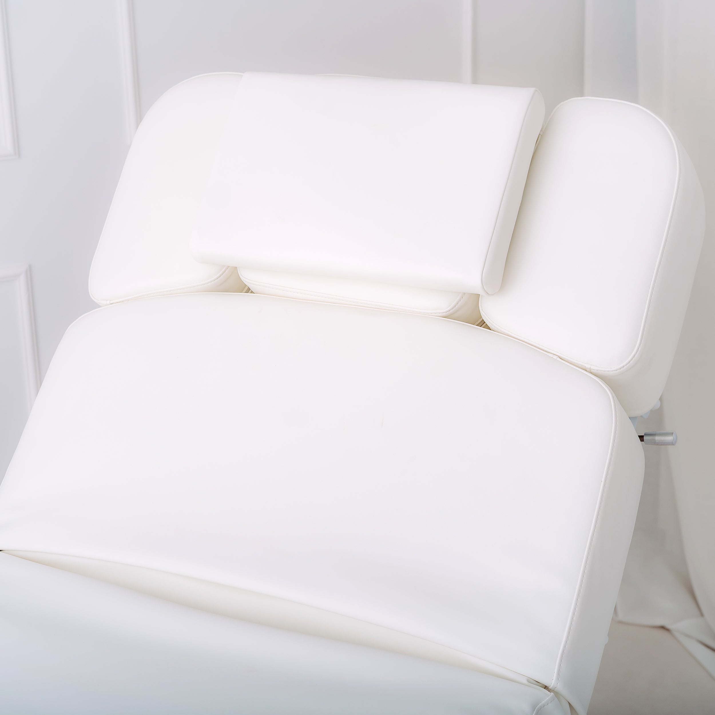 Prestia White electric beauty bed | Habys