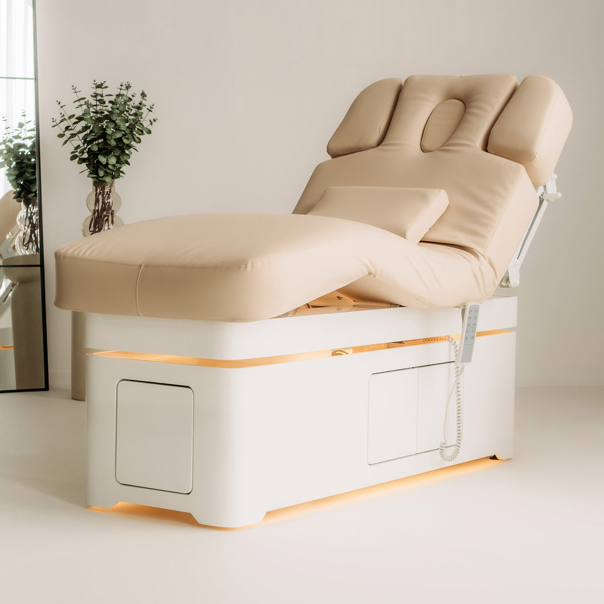 Vellia Beige – Electric SPA Bed with Heating and Storage