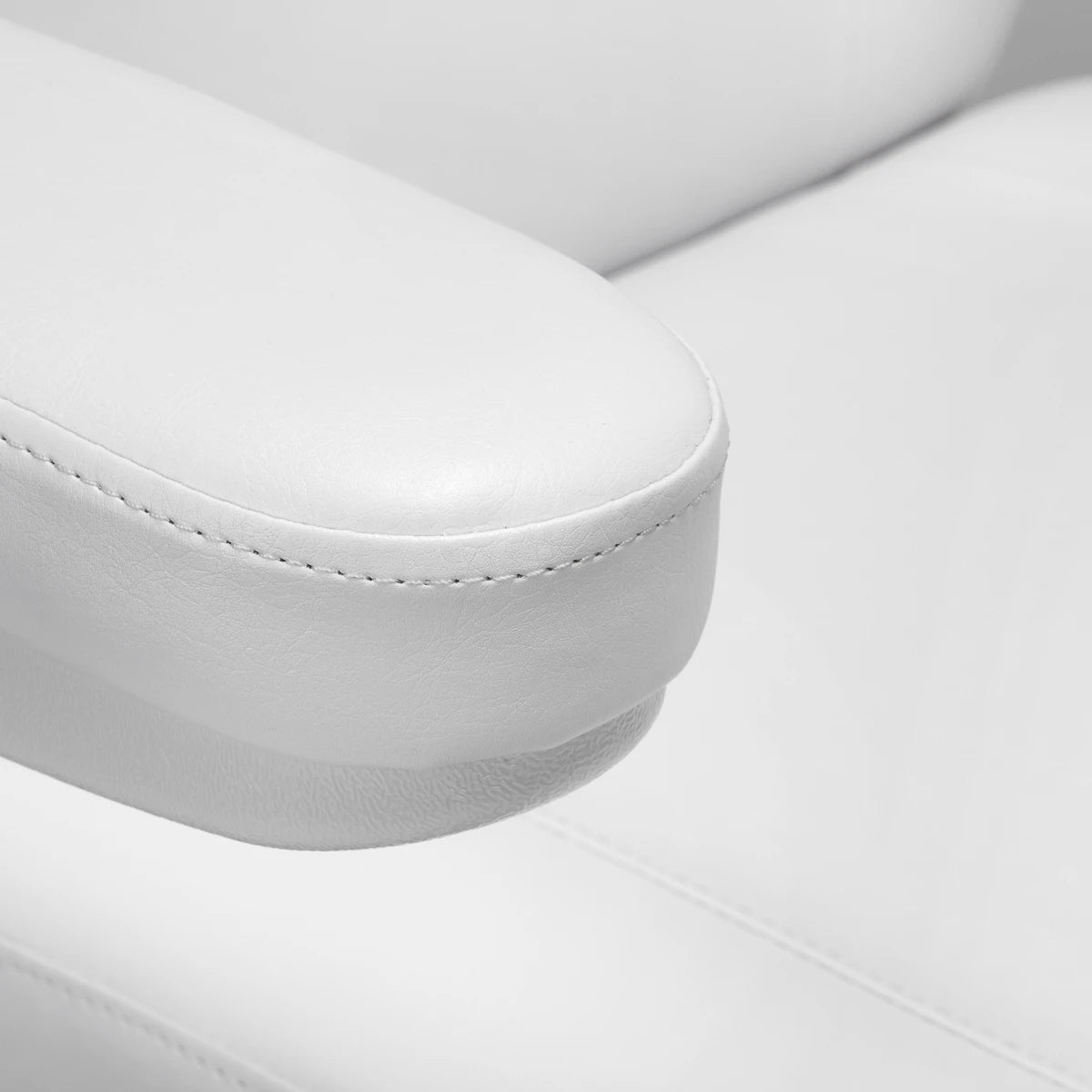 Pedikīra krēsls SILLON CLASSIC PEDI, 3 motori, balts