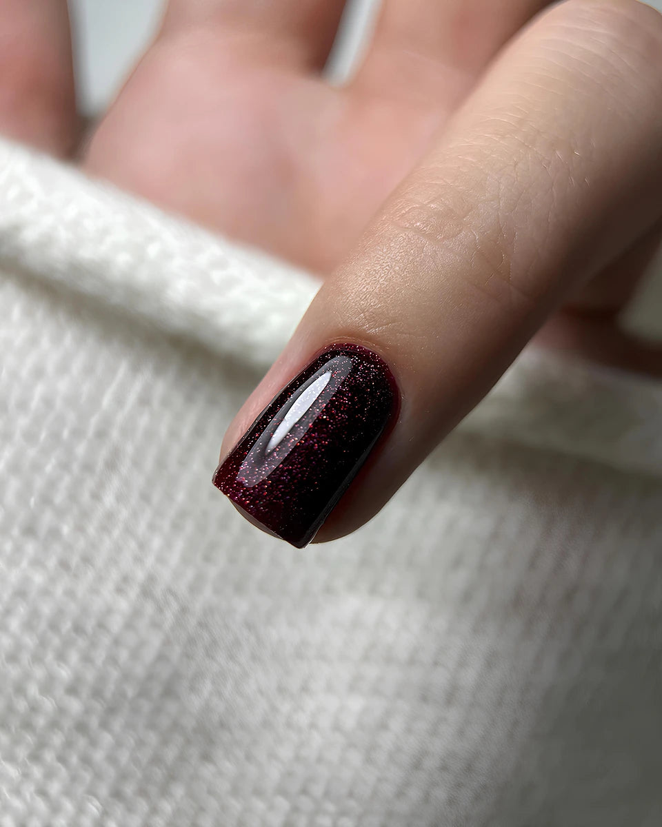 DARK Gel Polish 122, 10 ml